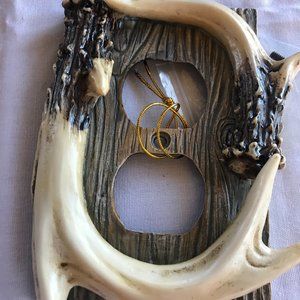 resin antler two hole receptacle plate nwt